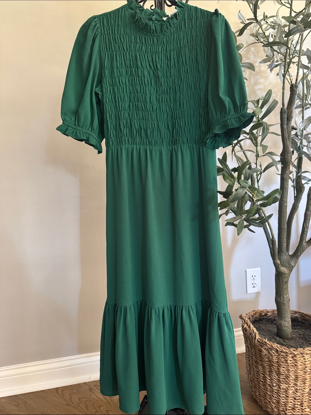 London Times women’s green dress size 4
